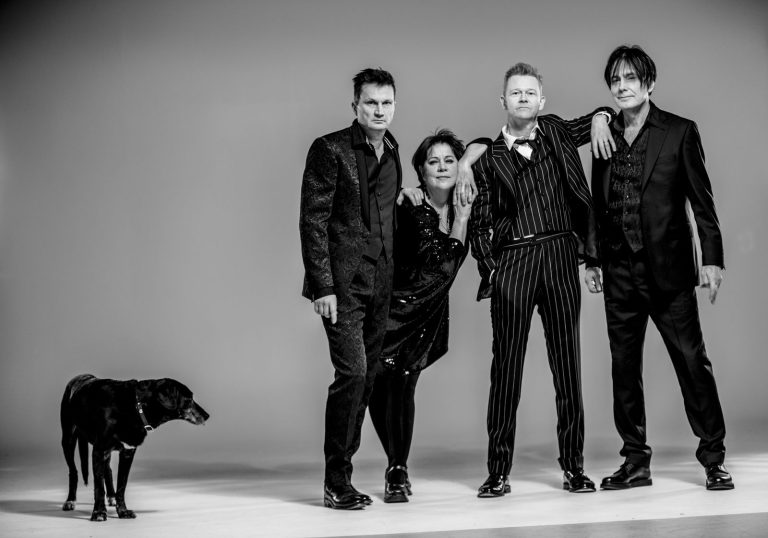 Commando M Pigg brinner igen