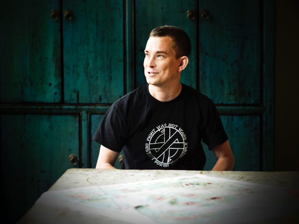 Erik Niva om The Tarantula Waltz