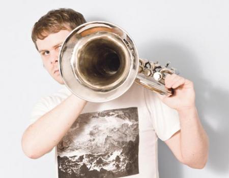 Loney Dear: Återkomsten