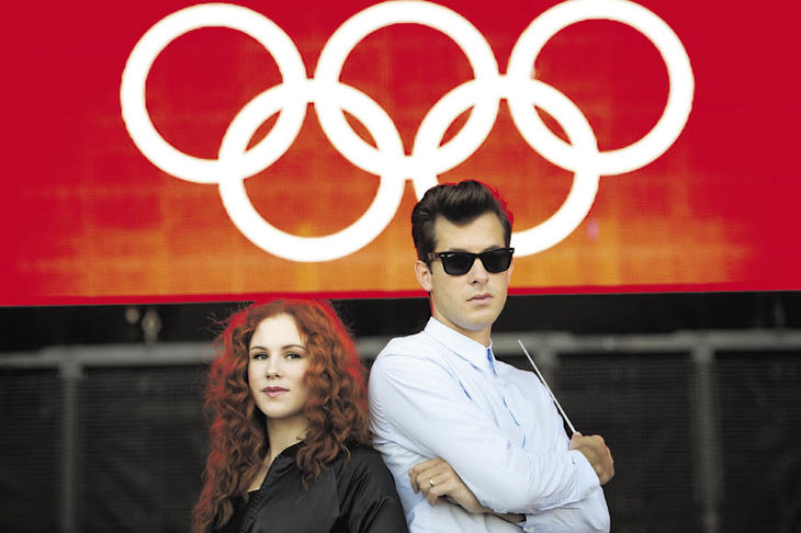 Sport och musik? Mark Ronson och Katy B