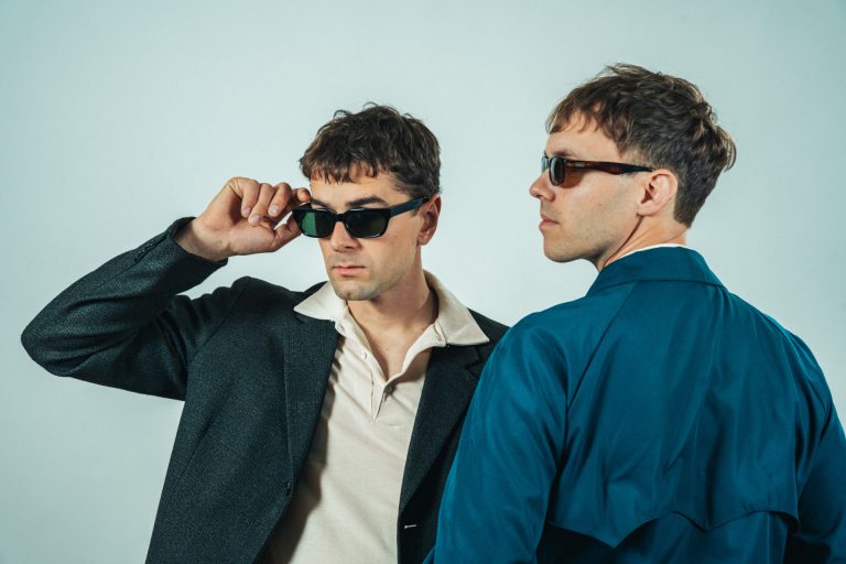 Mon Rayon söker cembalo