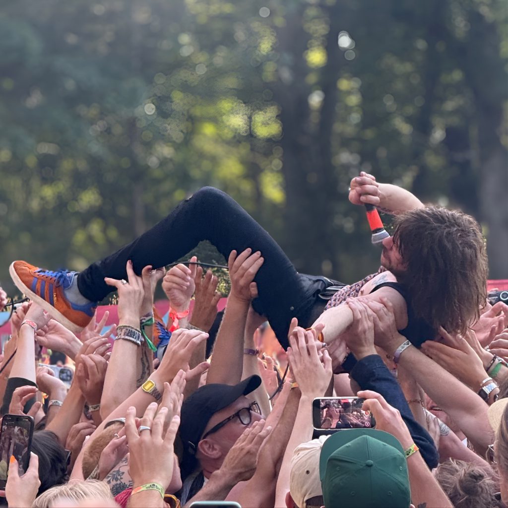 Way Out West 2025, dag 3. Två små och en stor