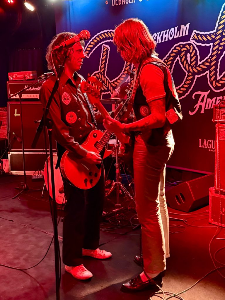 Ytterligheterna utgör americanafestivalen Roots höjdpunkter