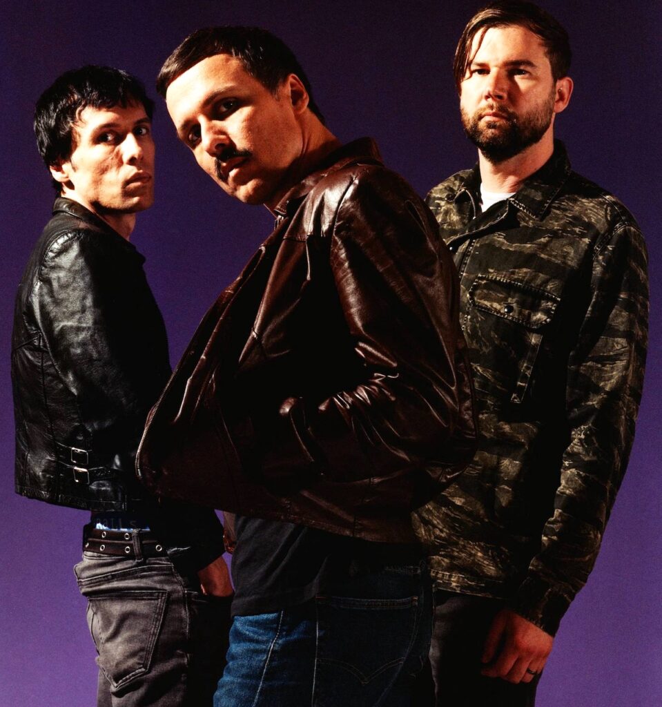 The Cribs – Selling A Vibe