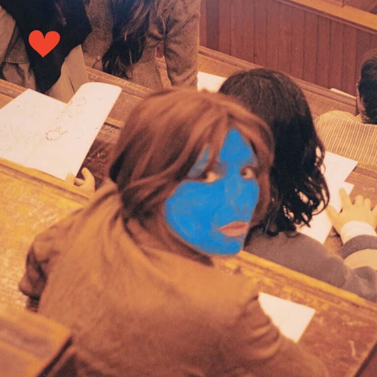 Aldous Harding –Train on the Island 